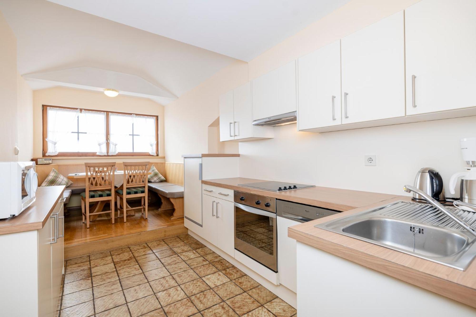 Aparthotel Landhaus St. Joseph Mayrhofen Bagian luar foto